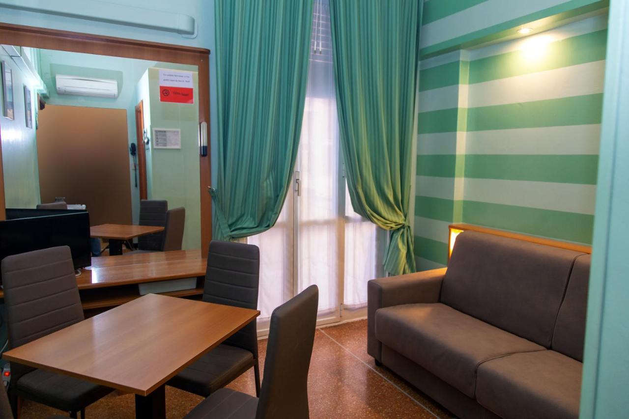 Albergo Glory บอร์เก็ตโต ซานโต สปีริโต ภายนอก รูปภาพ