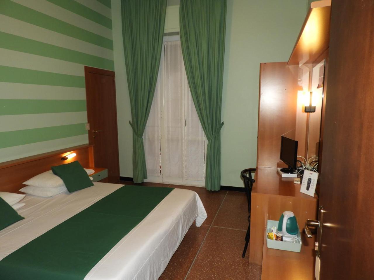 Albergo Glory บอร์เก็ตโต ซานโต สปีริโต ภายนอก รูปภาพ